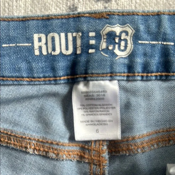 Denim Blue Women Shorts - Picture 4 of 4